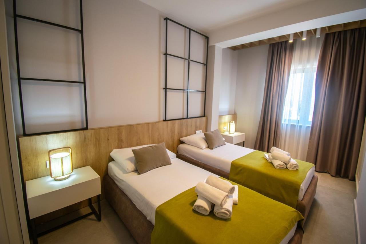 Hotel Hills أولتْسي الغرفة الصورة