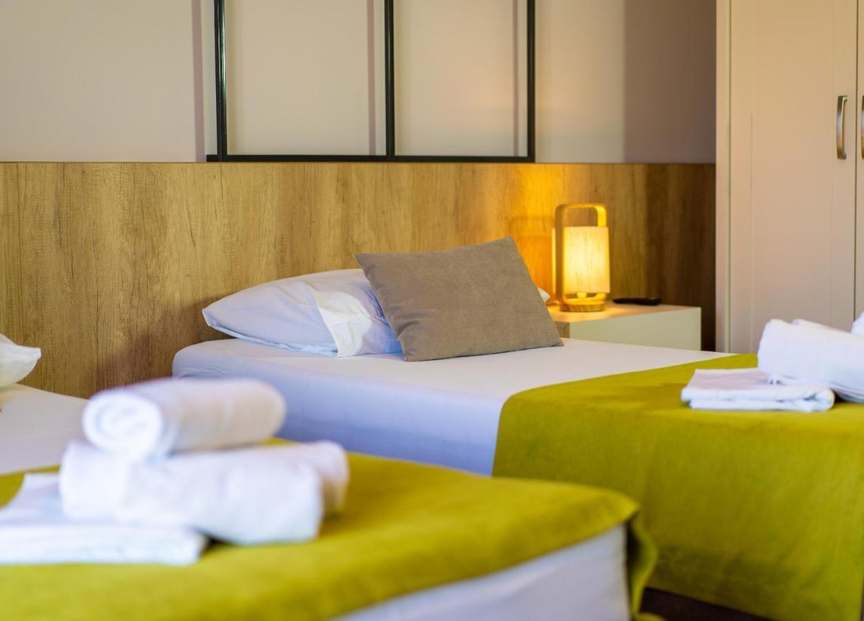 Hotel Hills أولتْسي المظهر الخارجي الصورة