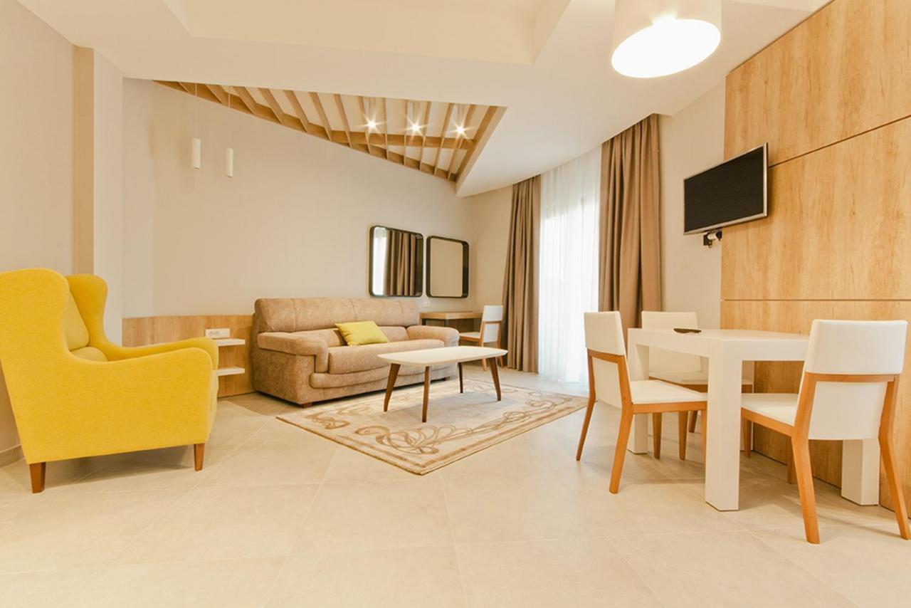 Hotel Hills أولتْسي المظهر الخارجي الصورة