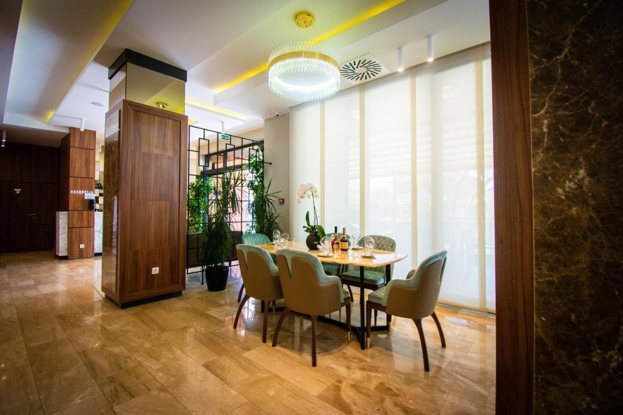 Hotel Hills أولتْسي المظهر الخارجي الصورة