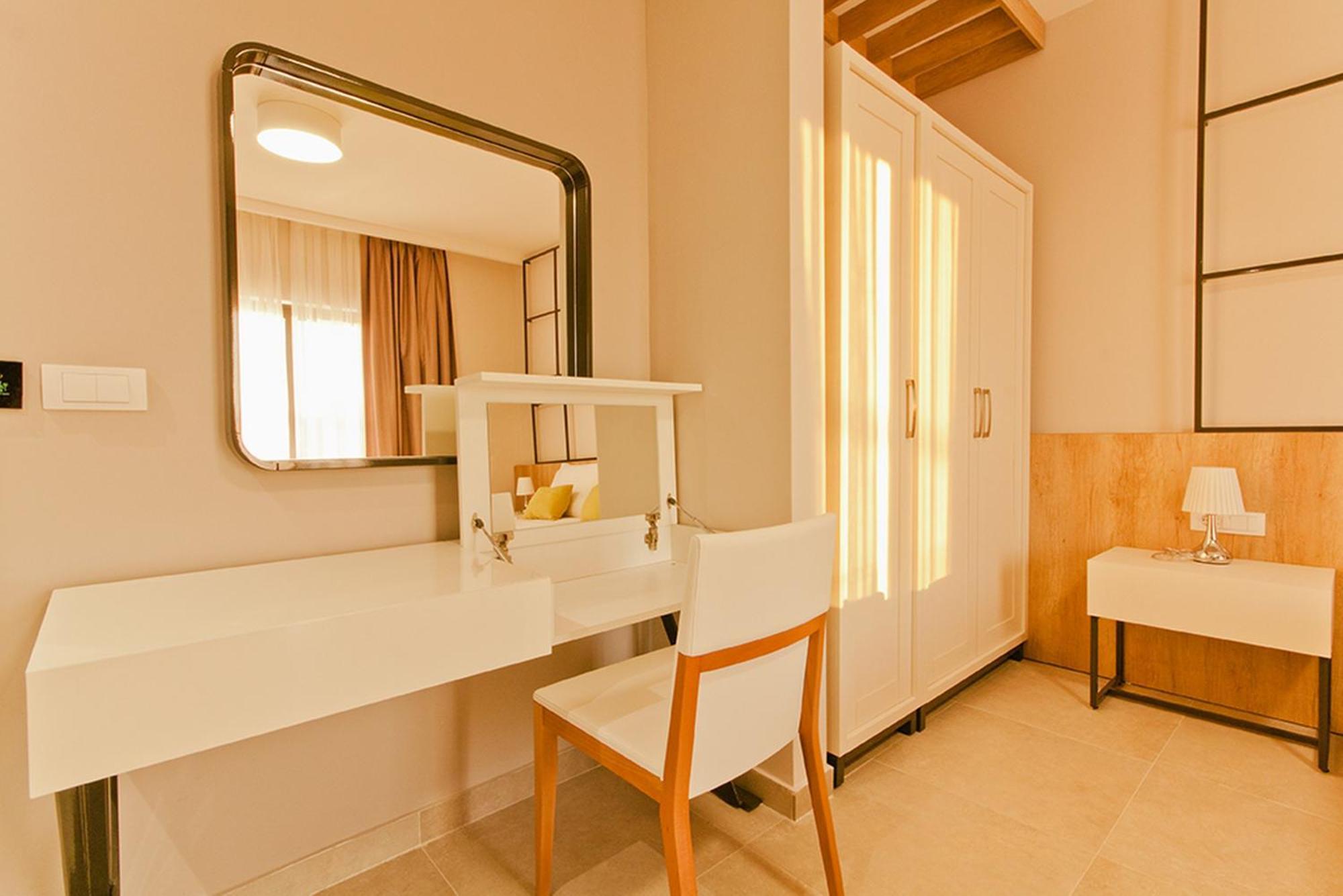 Hotel Hills أولتْسي الغرفة الصورة