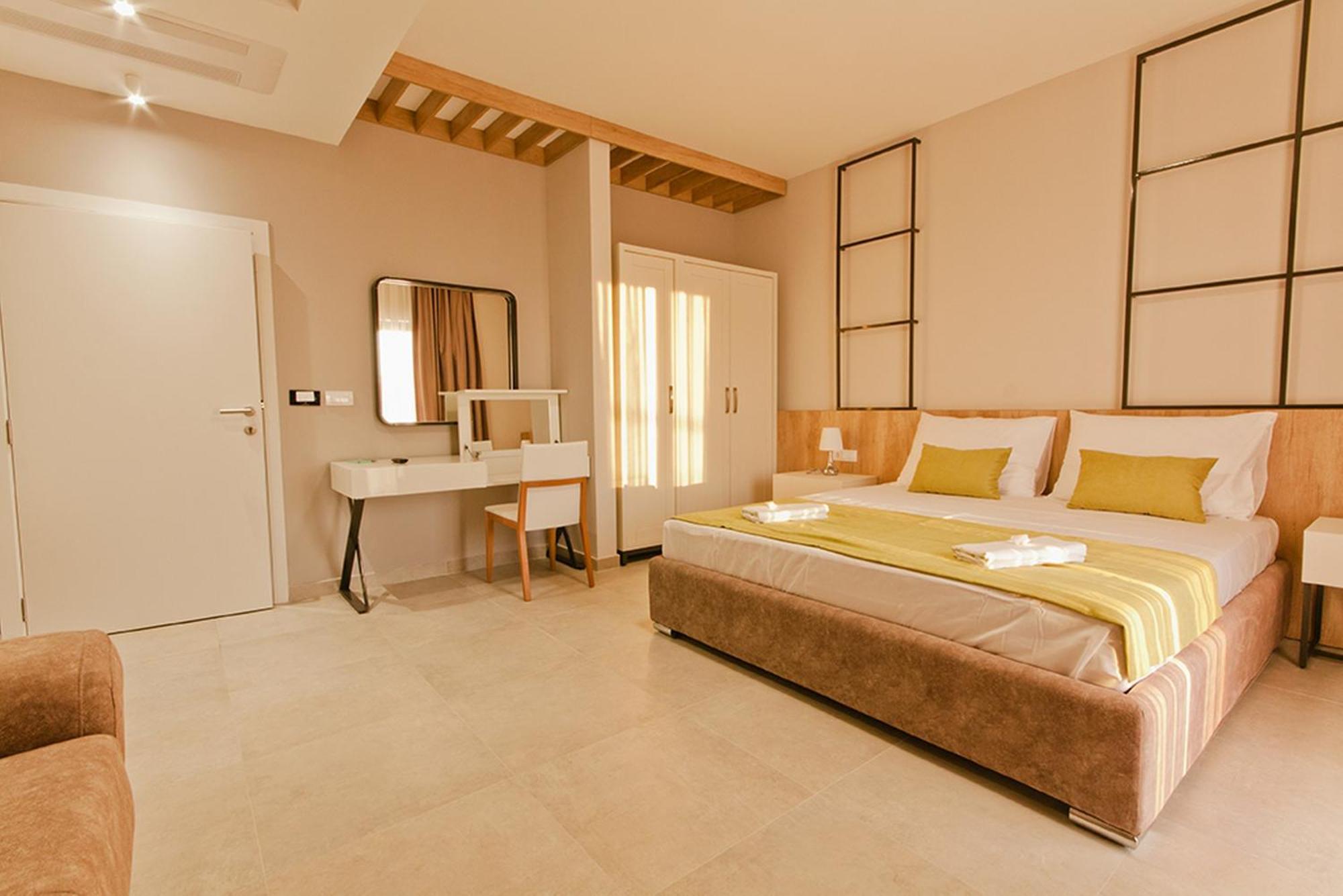 Hotel Hills أولتْسي الغرفة الصورة